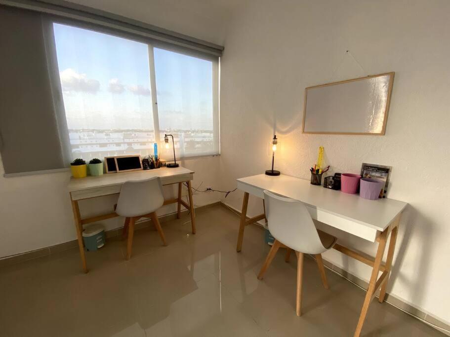 Home & Office Cancun Pool Exteriör bild